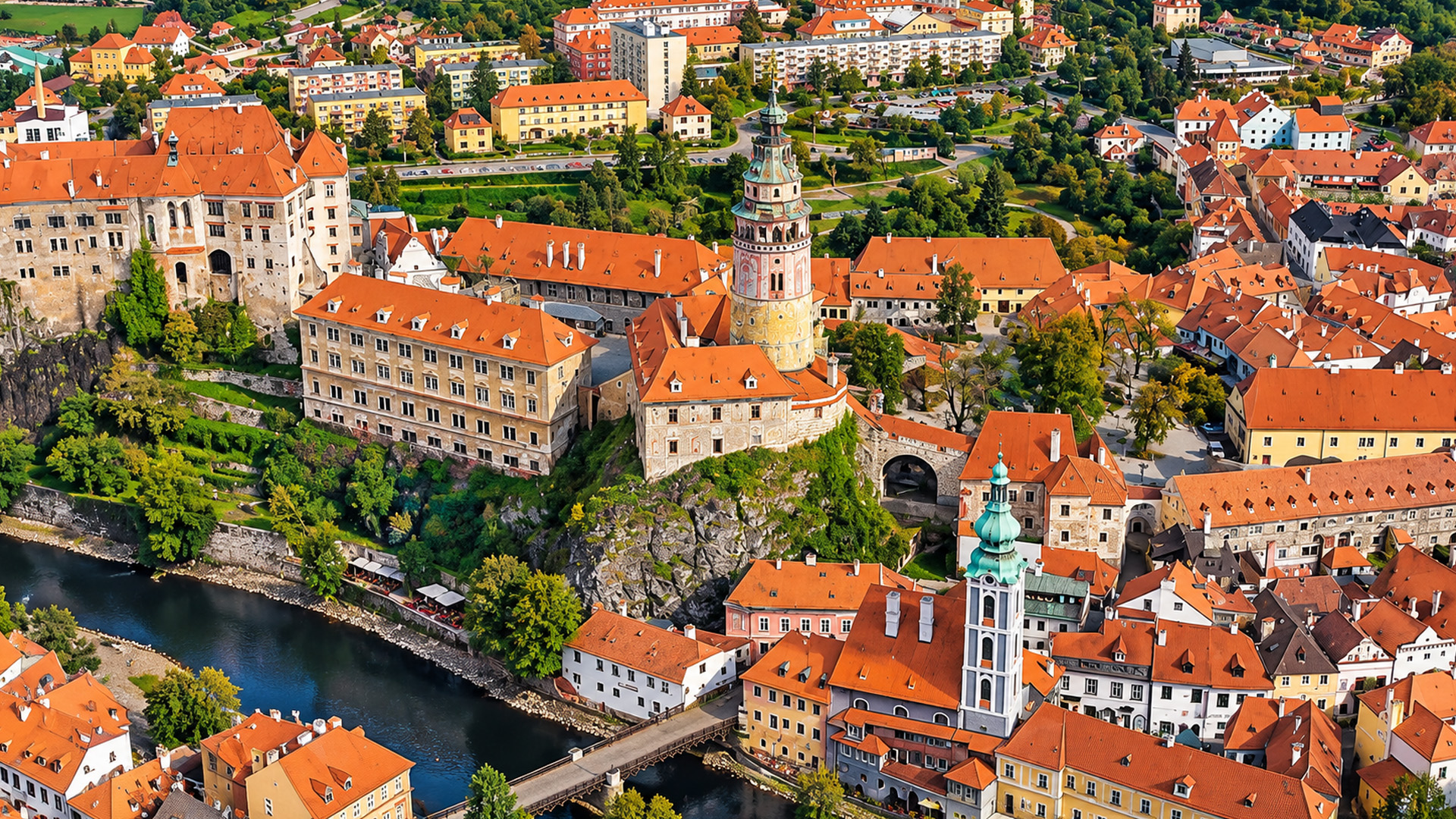 Český Krumlov Castle rising above the historic town