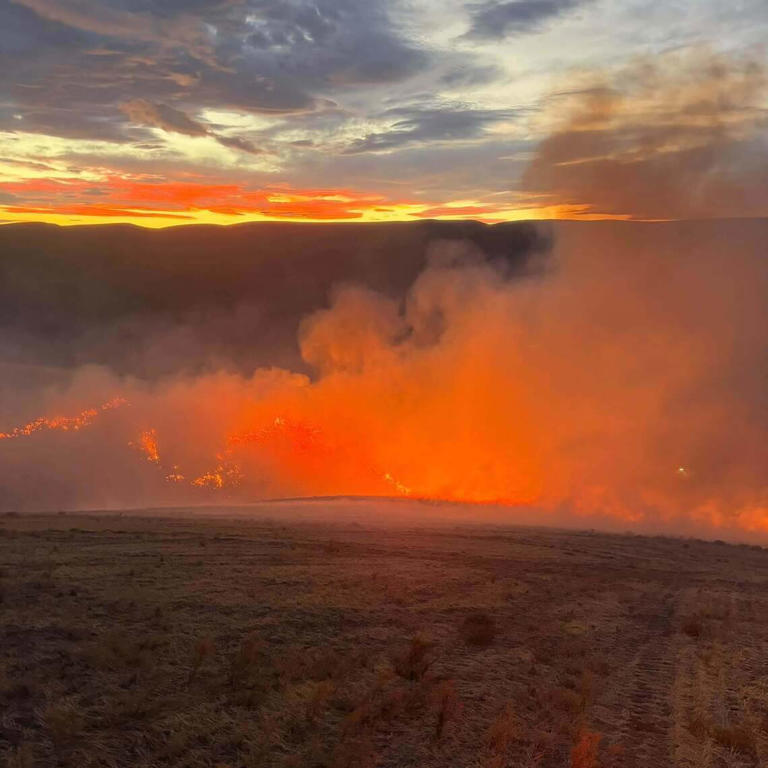 Hwy 12 reopens after fire blackens 9K acres, forces evacuations south ...