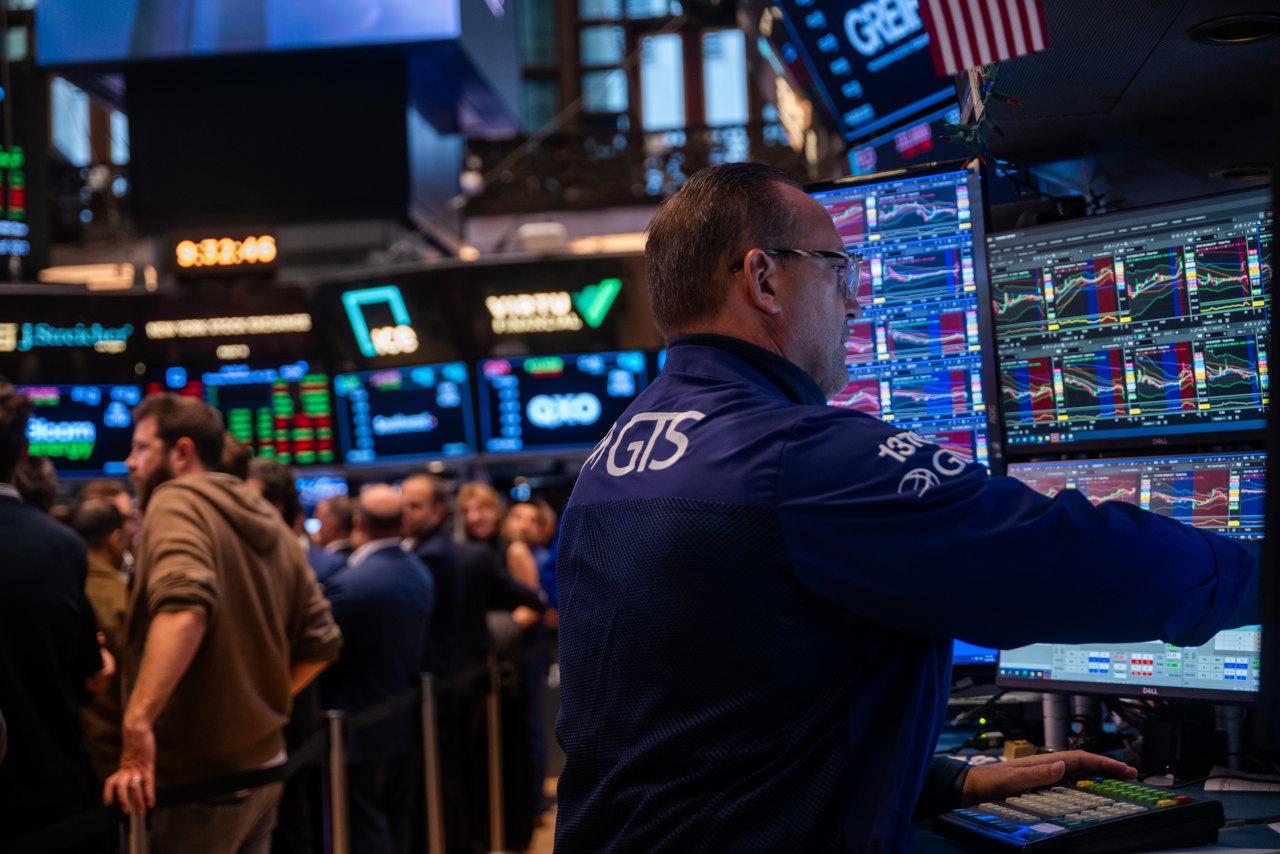 Money managers are asking clients to give the bond market another chance