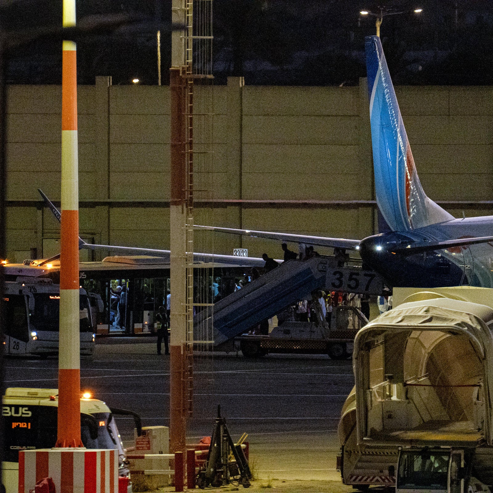 Passengers recount terrifying attempted hijack of Dubai-to-Israel flight