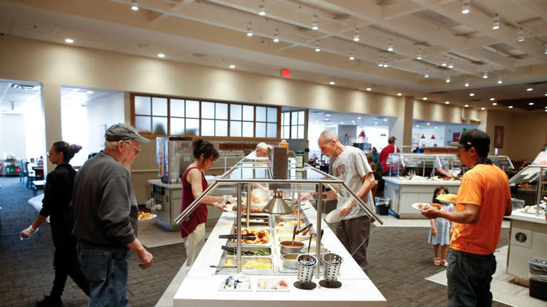 Popular buffet chain shuts down several restaurants in 2026