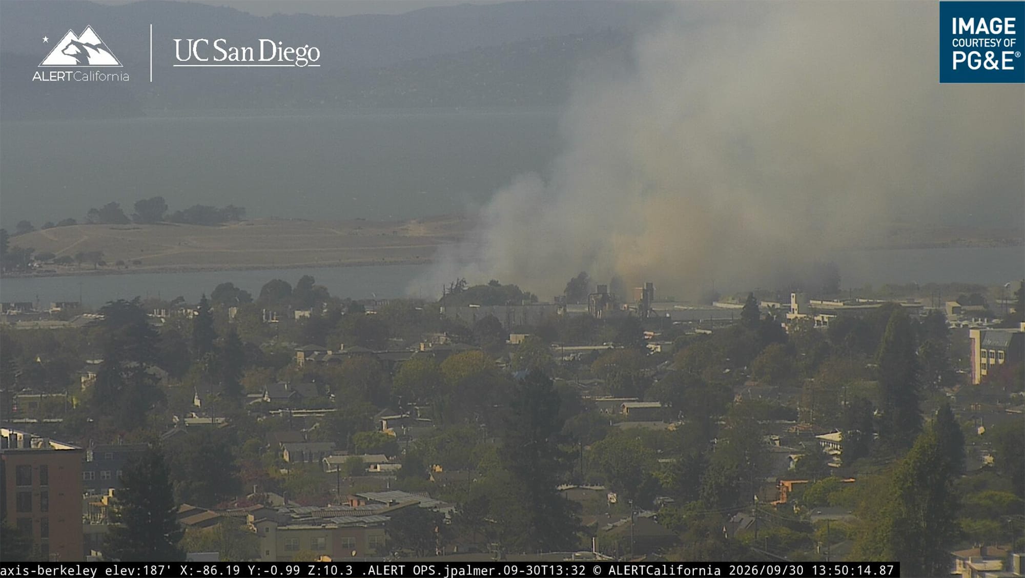 Vegetation fire underway in Berkeley