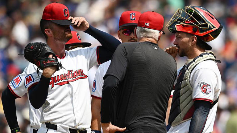 How one important phone call saved Cleveland Guardians' entire season