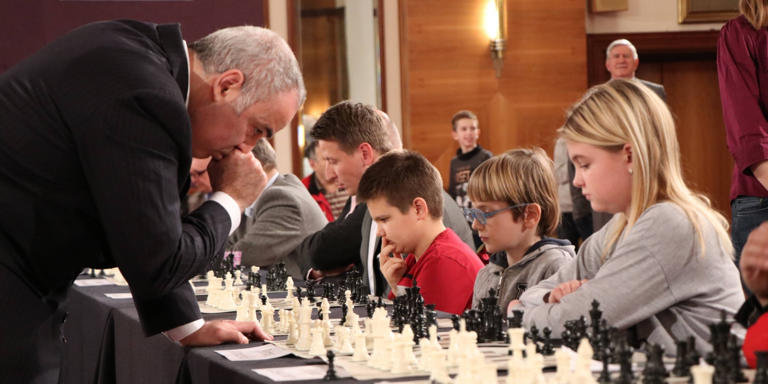 Garry Kasparov reportedly targeted in Russian murder plot as US steps in