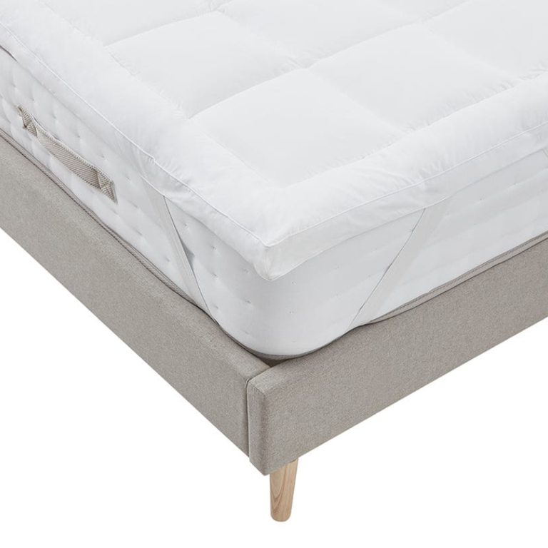 This is the mattress topper that finally made my bed feel like a luxury ...