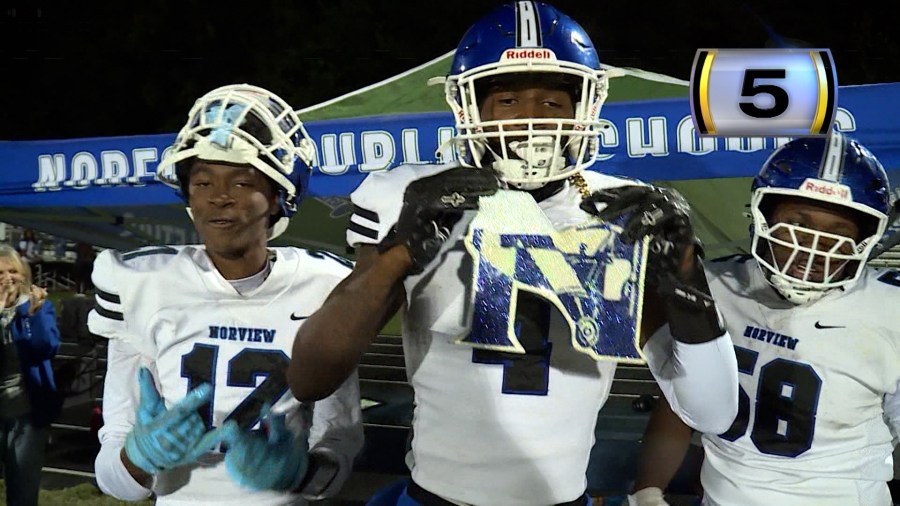 Friday night flights week 4 top 10 plays