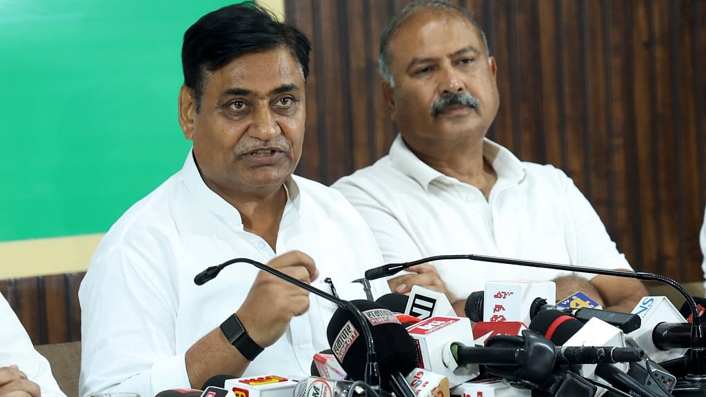 Rajasthan panchayat polls: Congress, BJP spar over alleged candidate list