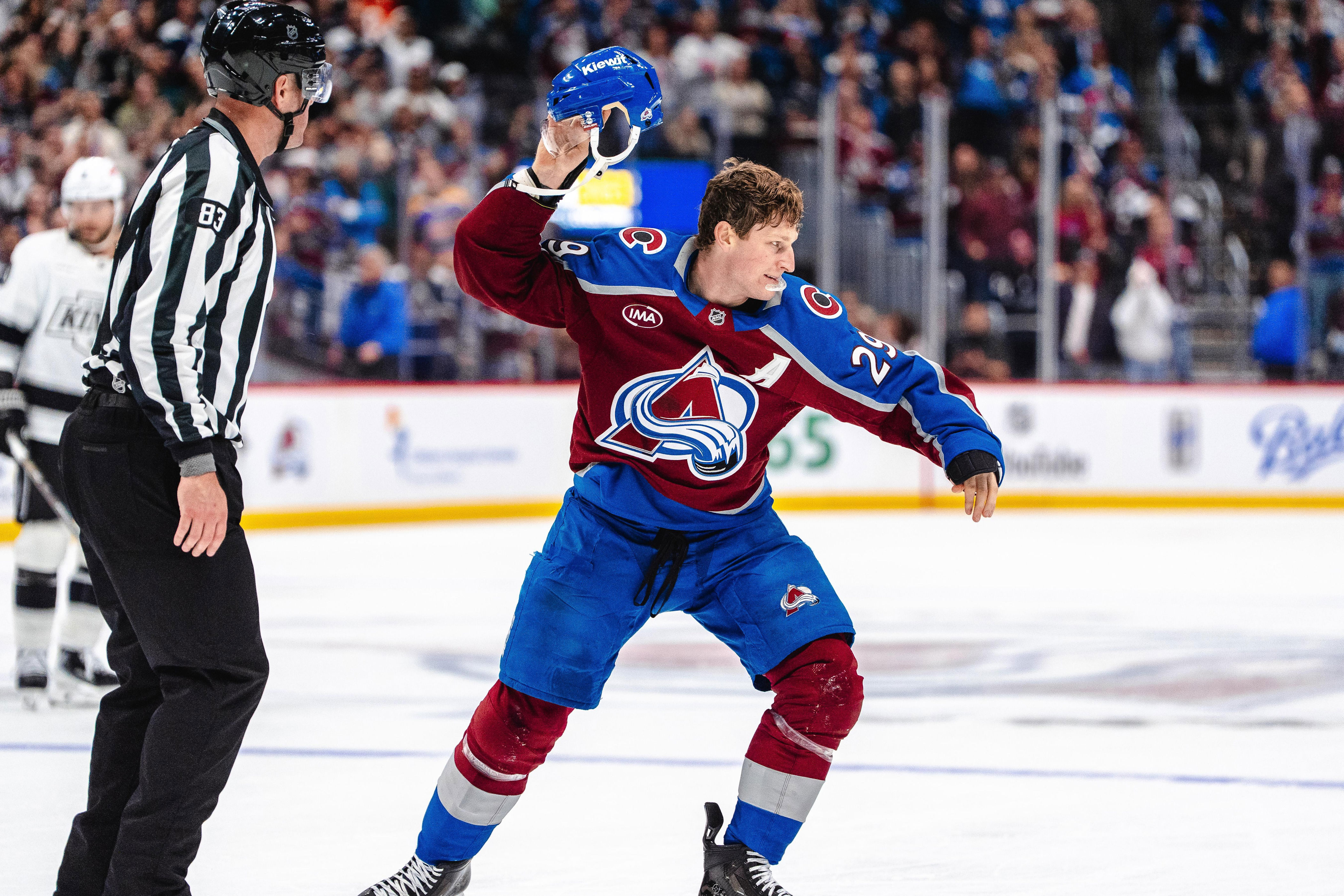 Weekly cupcakes: Avalanche take advantage of errors
