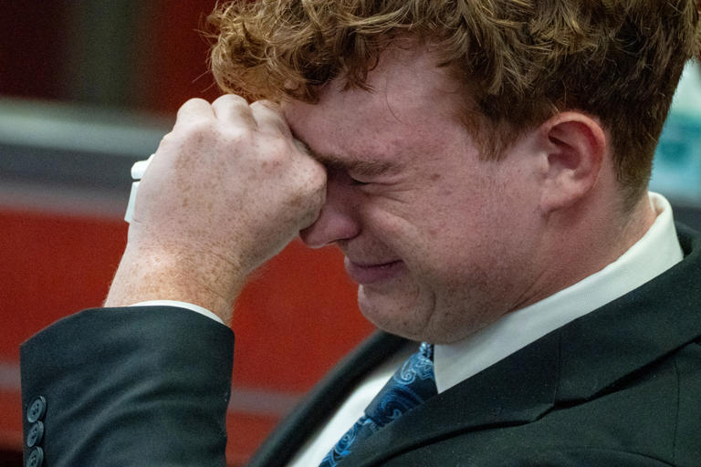 Ex-fraternity leader at Arizona university gets jail time after pledge ...