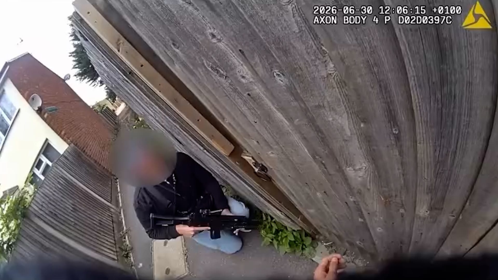 Drug dealer runs straight into police while trying to escape arrest