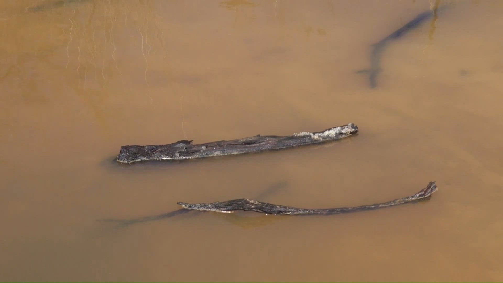 Texas rancher warns of toxic water contamination from abandoned oil ...