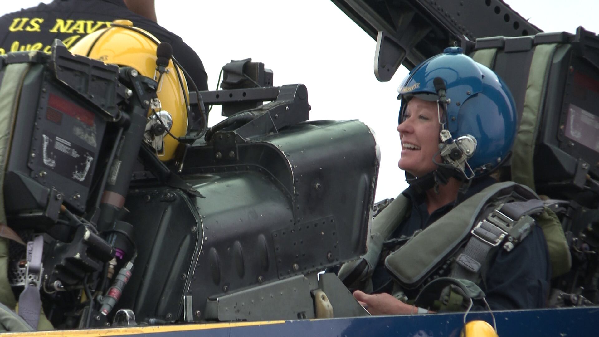 Blue Angels take Colorado residents on flight ahead of Grand Junction ...