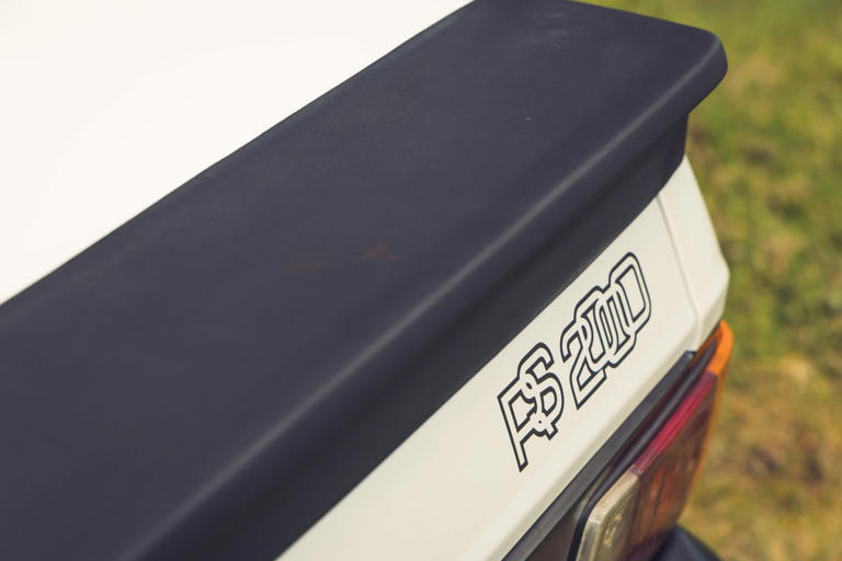 Super stage specials? Strap in for Ford Escort RS 2000 vs Talbot ...