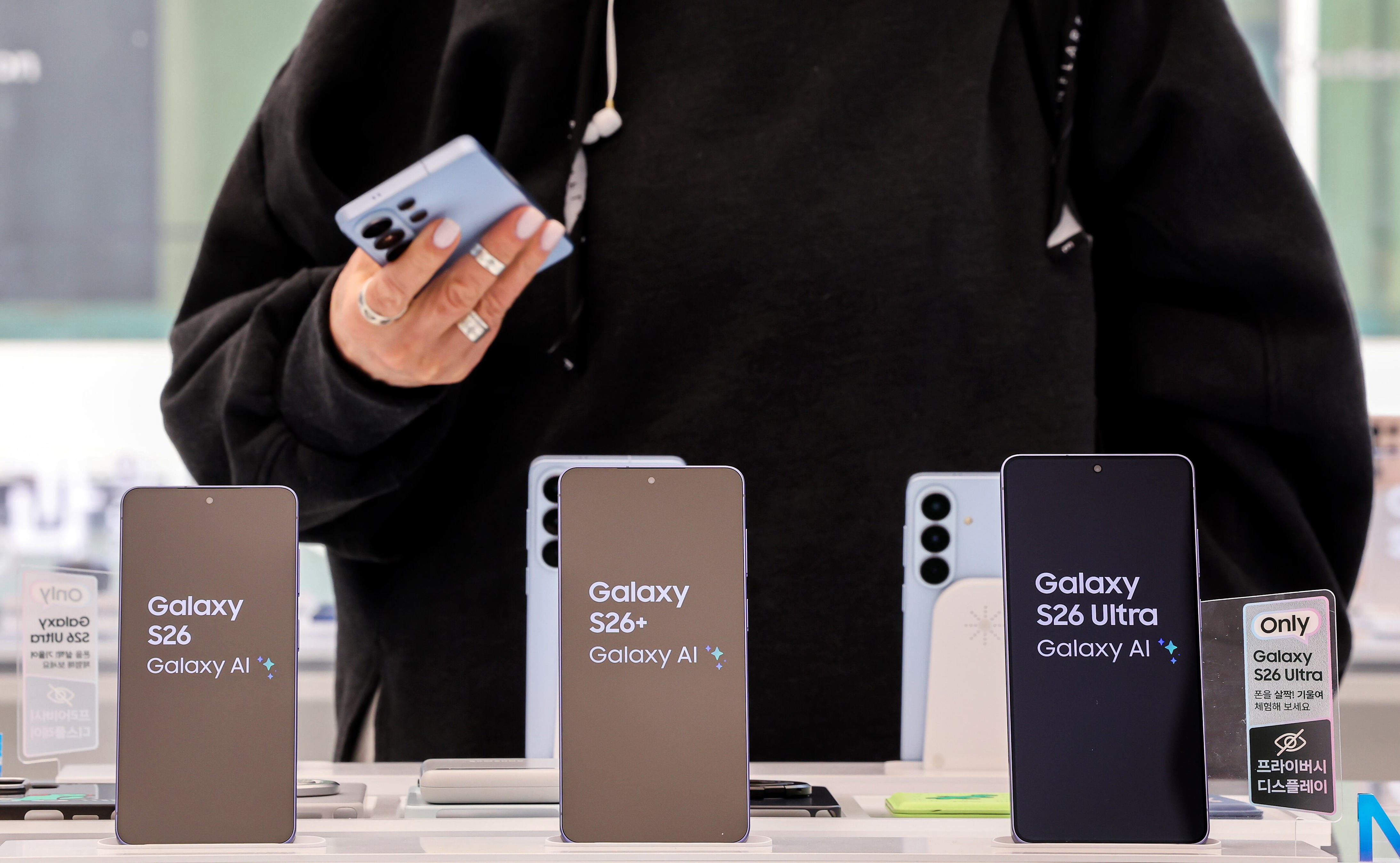 Samsung raises Galaxy S26 prices amid memory surge