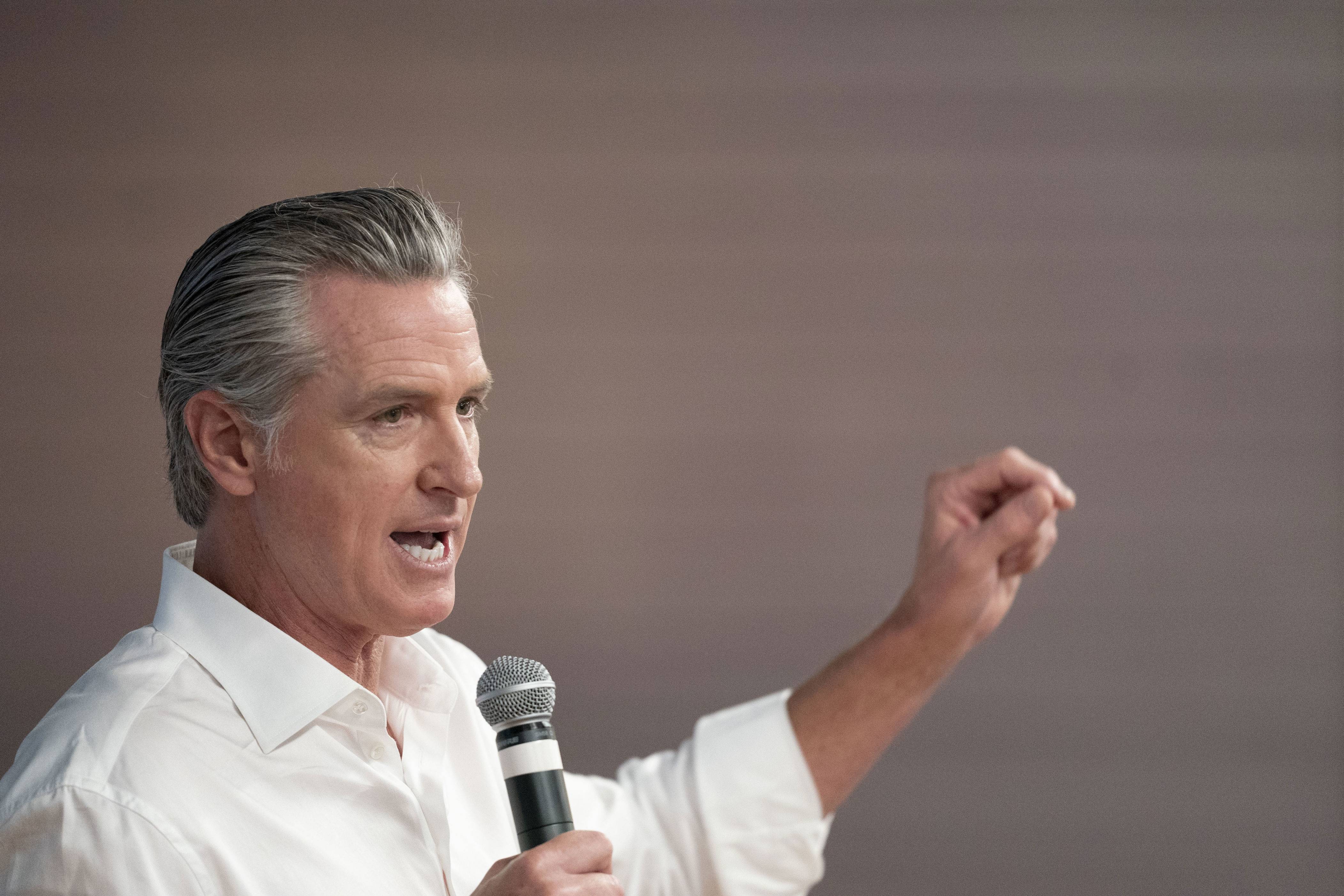 War of words: Newsom orders California to say AI after Trump's 'superintelligence' decree