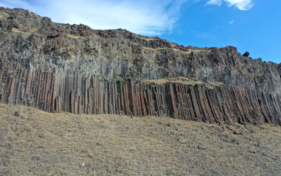 Igneous rocks tell Earth’s fiery story