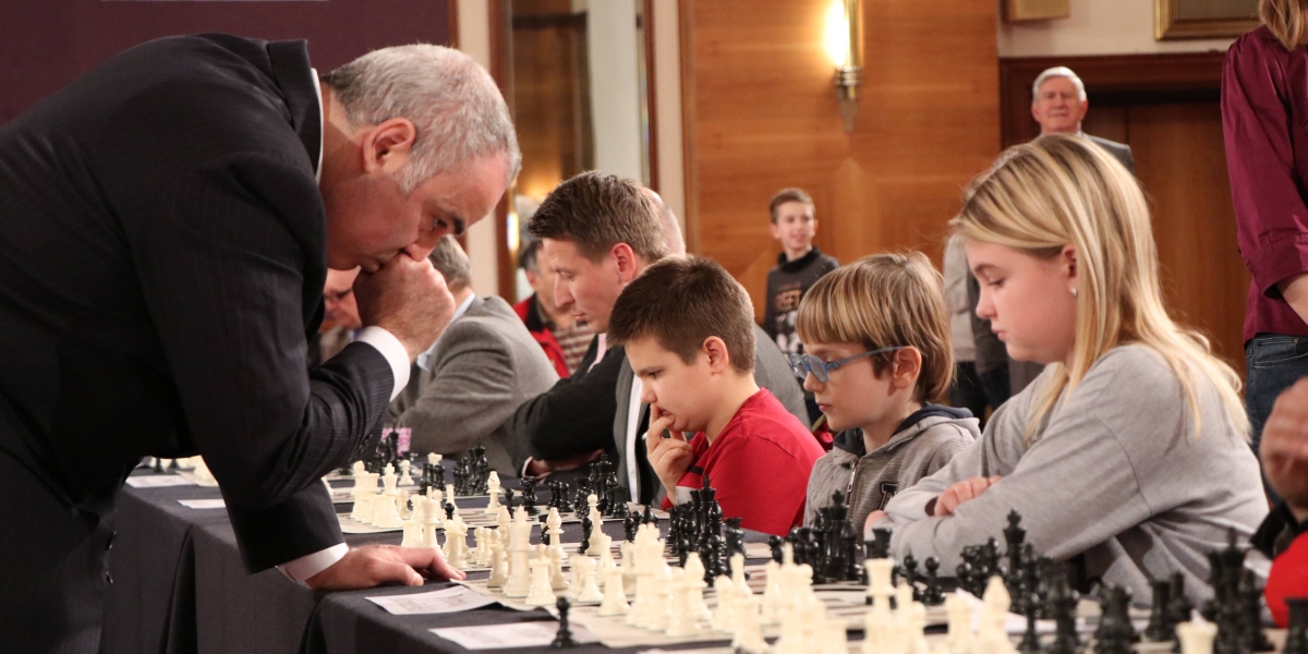 Garry Kasparov reportedly targeted in Russian murder plot as US steps in