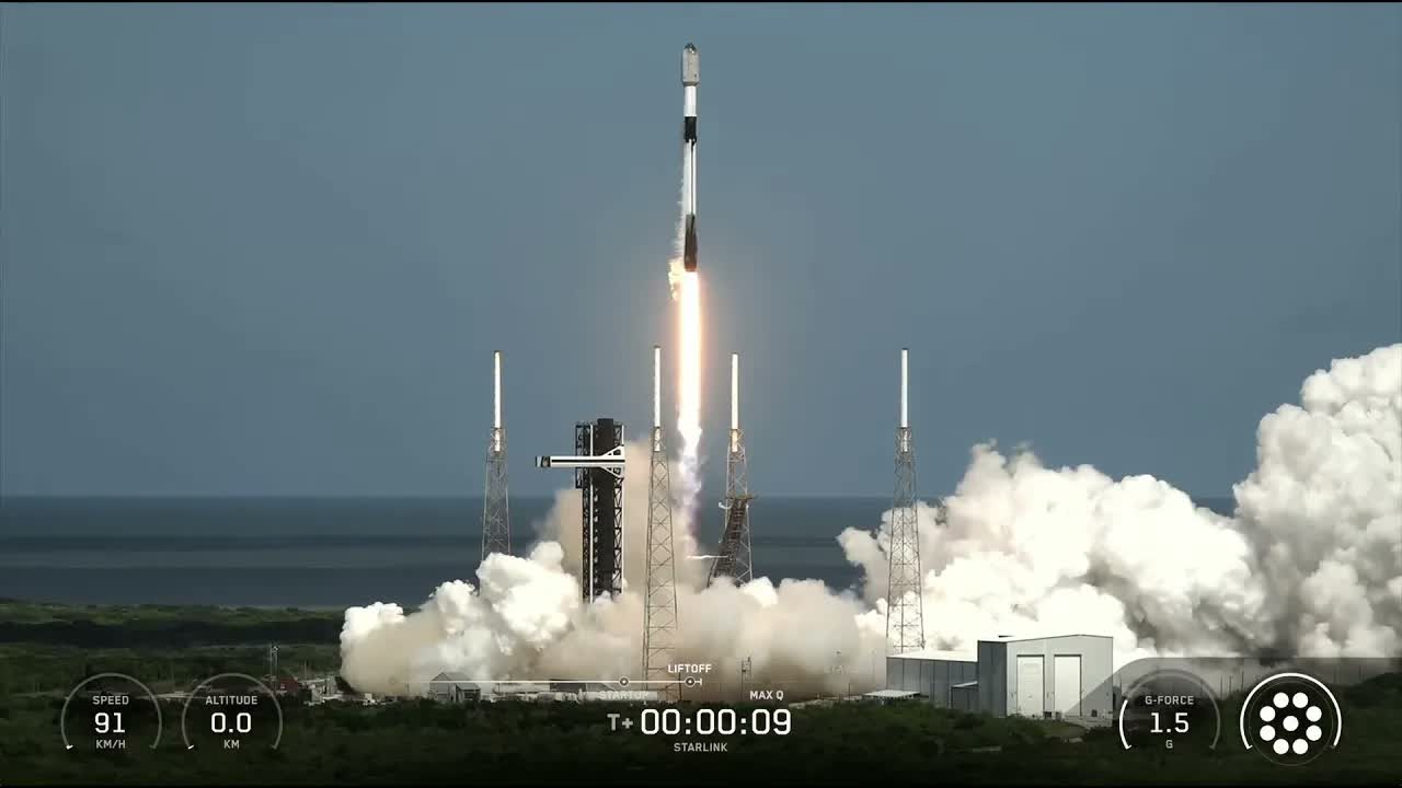 SpaceX Starlink launch and Falcon 9 booster landing