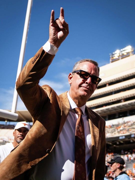 Chris Del Conte: Texas AD not happy with football celebrations v Tennessee