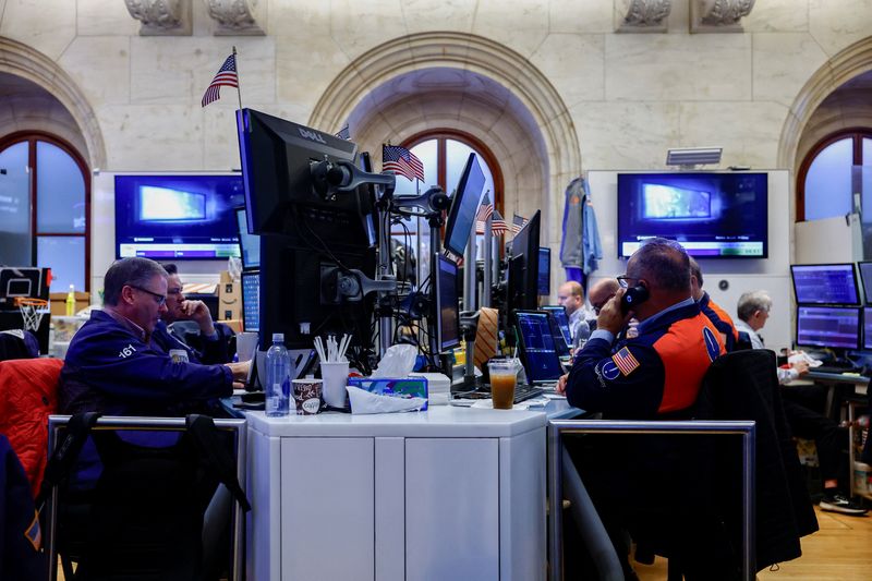 Wall Street dips as rising Treasury yields outweigh software gains