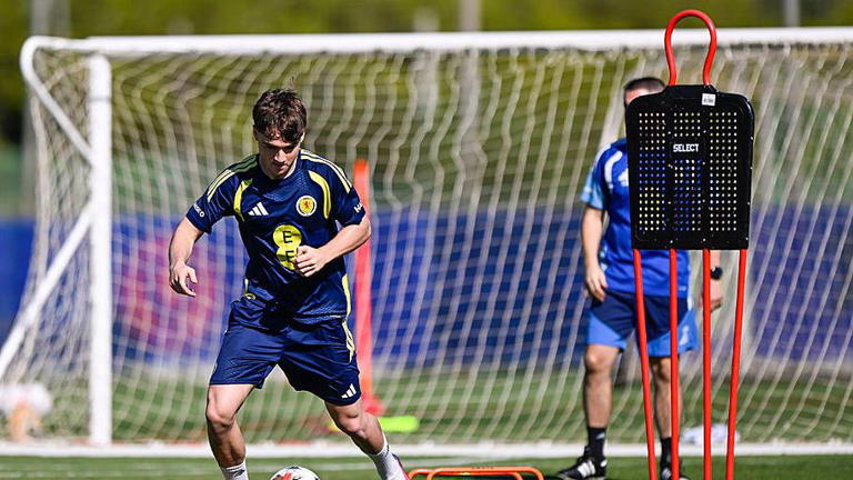 Scotland U21 boss hails outstanding Rangers youngster Findlay Curtis ...