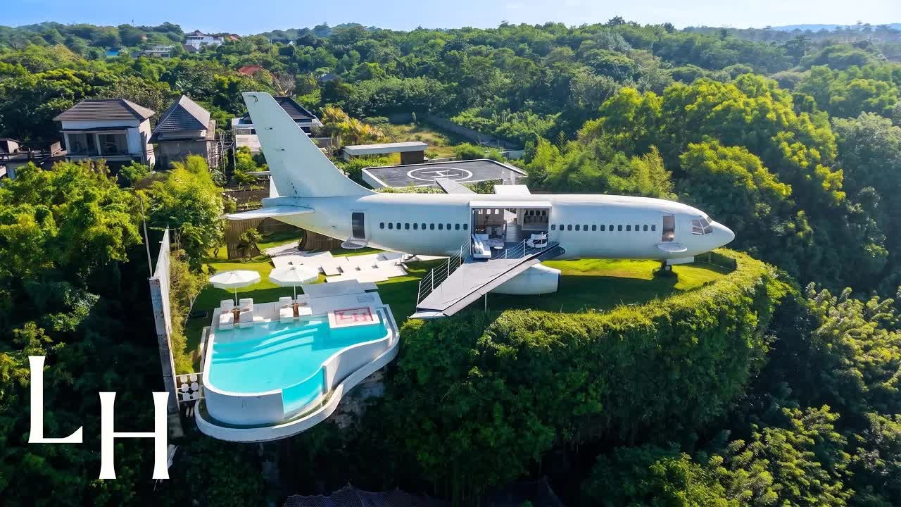 They split a Boeing 737 into 3 pieces just to get it up this cliff