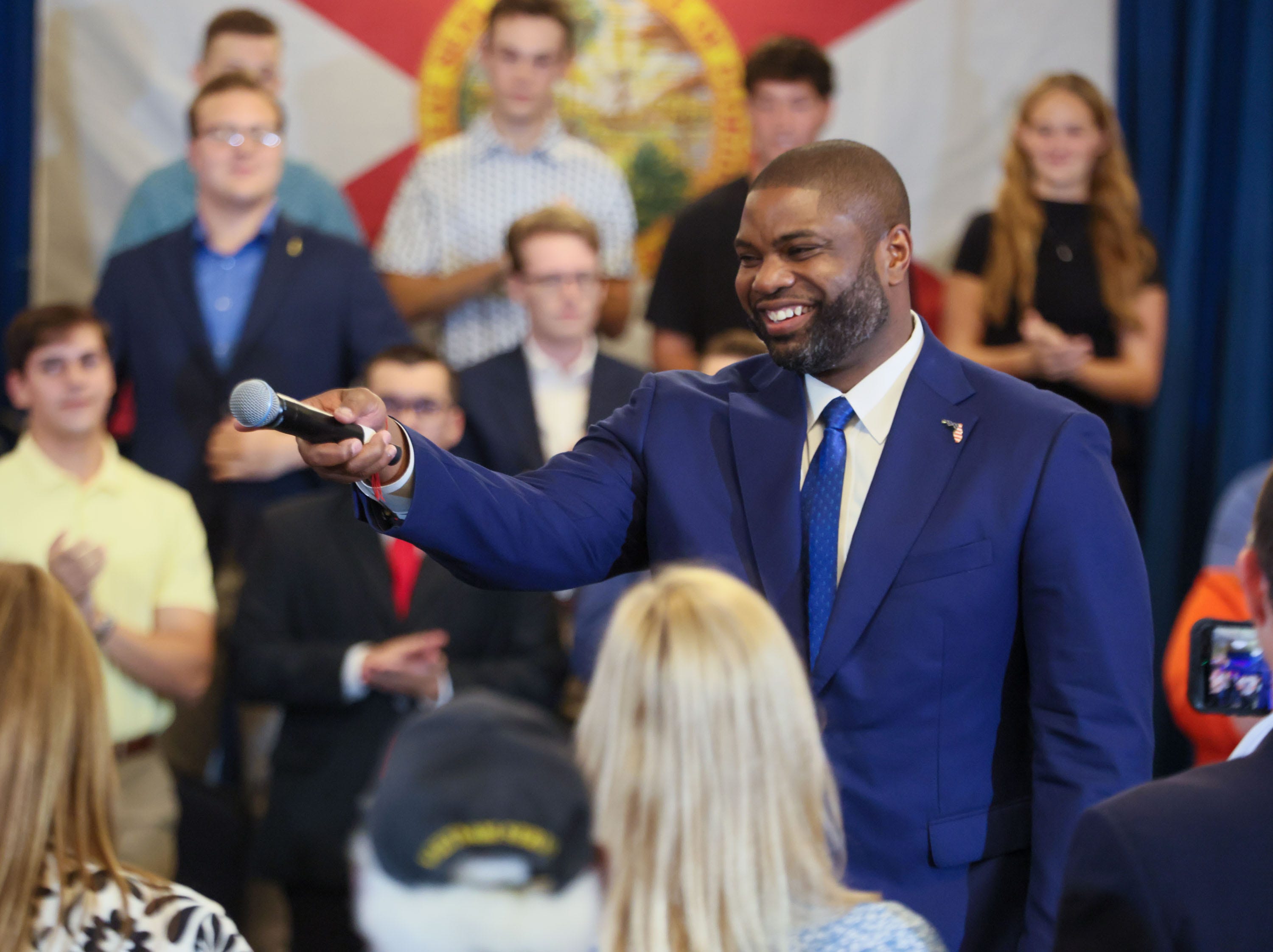 Post reader says Byron Donalds' attack ad swung vote to Dems | Letters