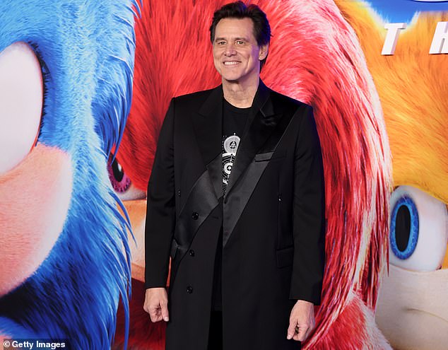 Jim Carrey secretly marries longtime girlfriend