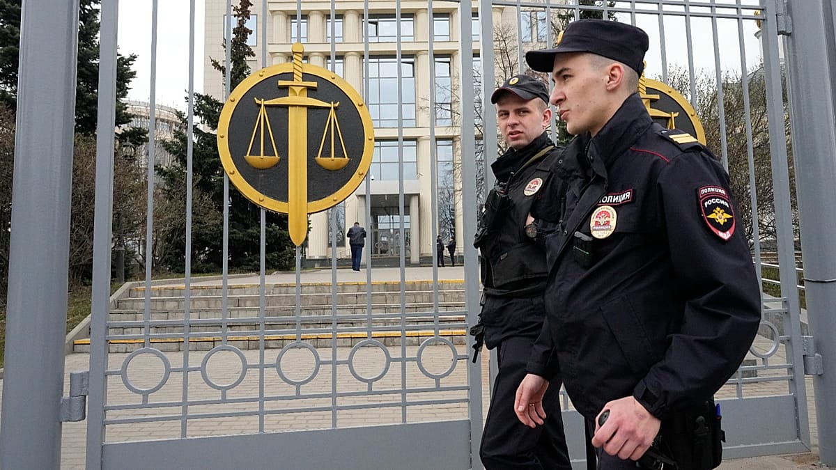Russia's jury reform draws fire for handing verdicts back to the state