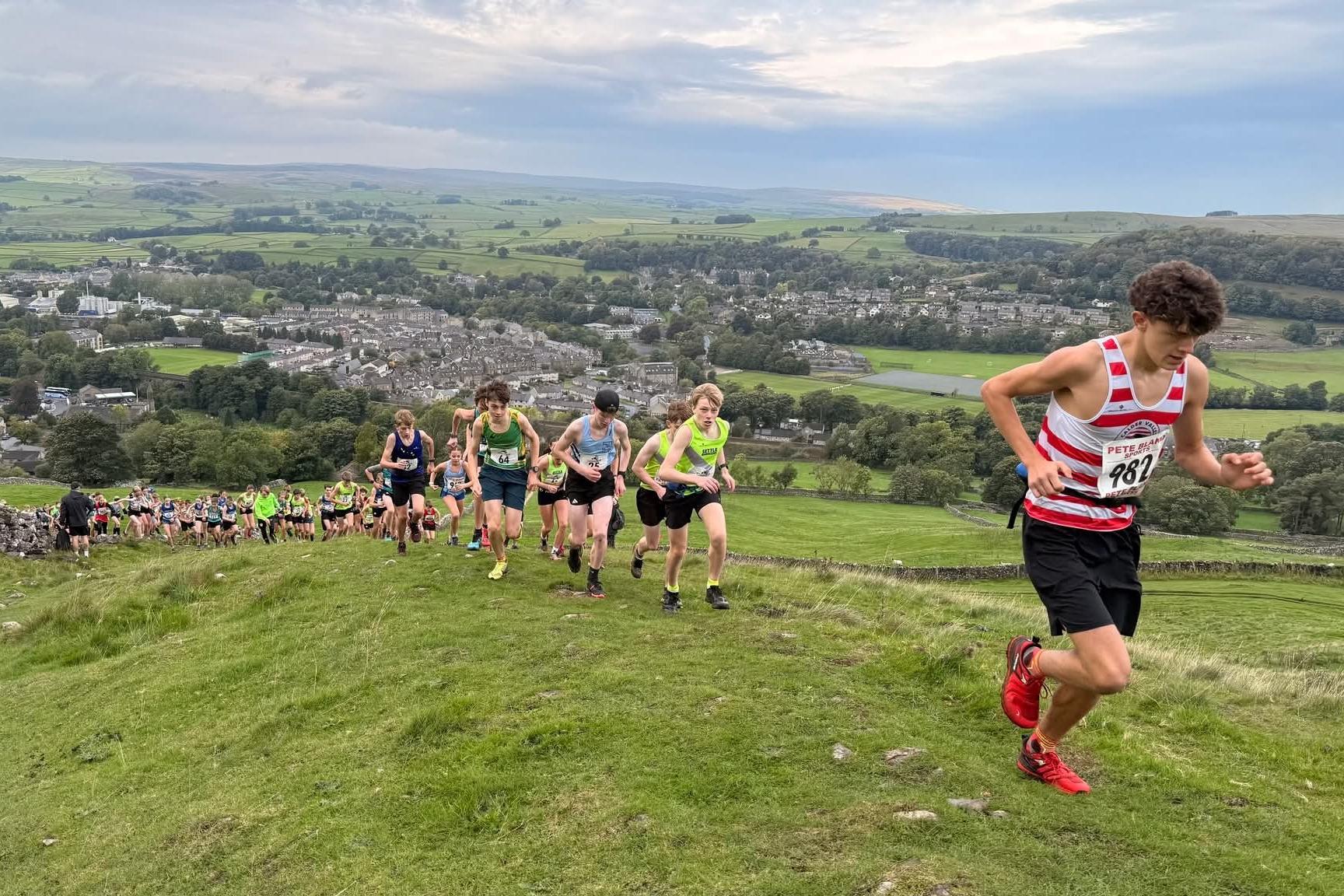 Calder Valley’s junior runners scoop English team awards