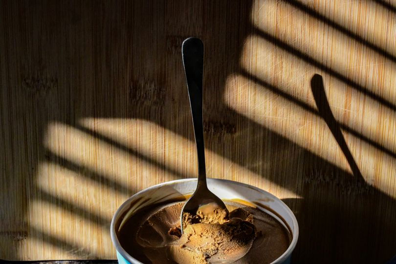 American tries Cornish ice cream to 'find out if it's better than ...