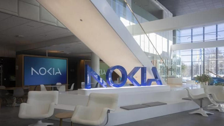 Nokia, ICEYE take on SpaceX’s Starlink with sovereign LEO network for ...