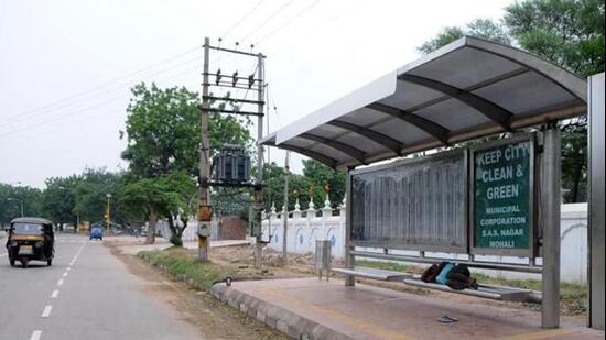 Delhi to redevelop 3,575 bus stops with digital info, route maps, bus ...