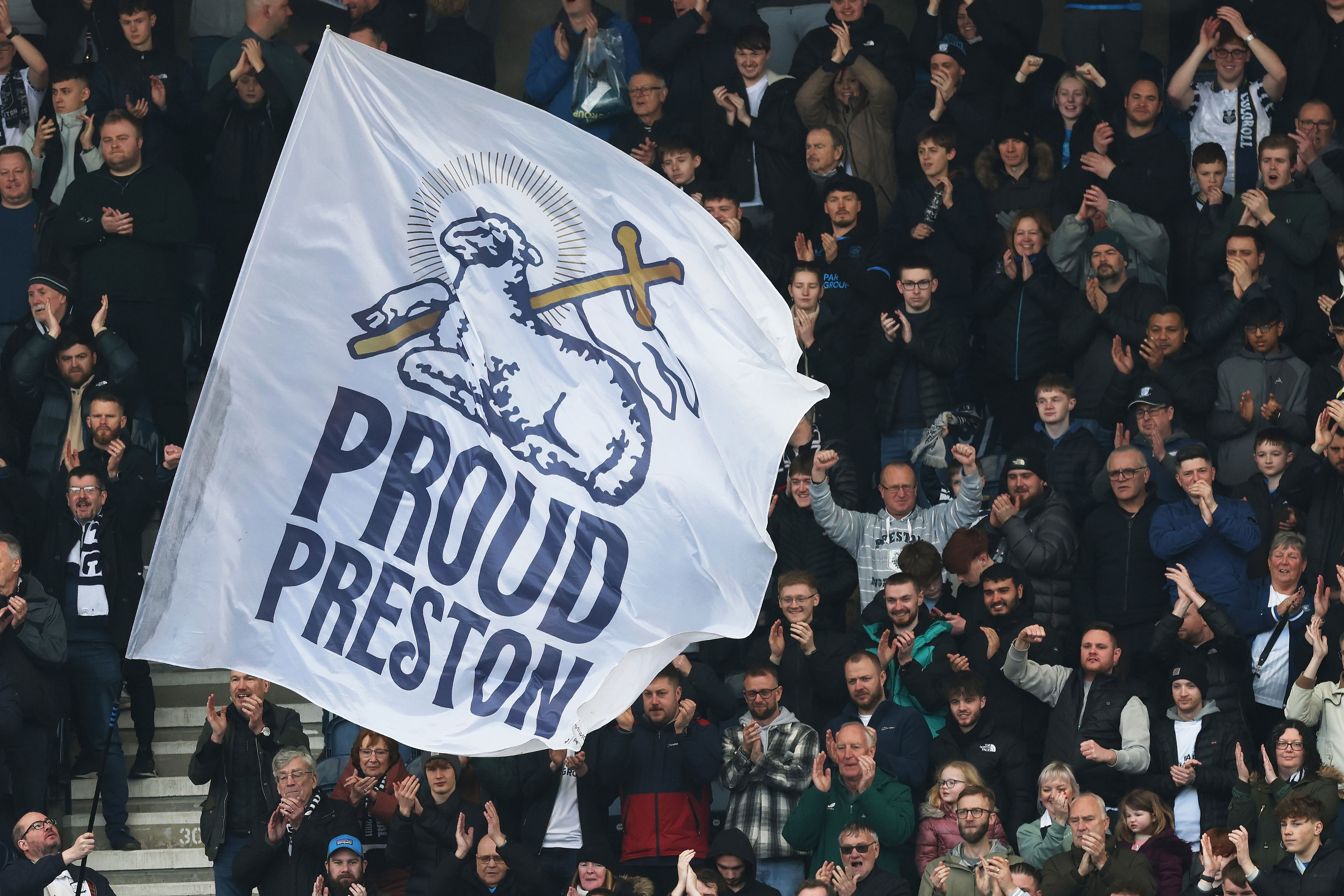 Preston North End fans called to help give Graham Alexander a proper ...