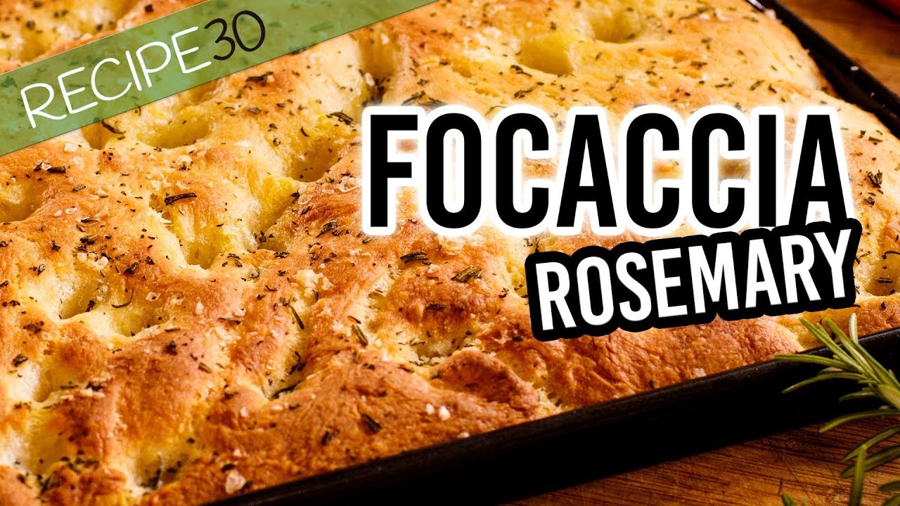 I made insanely crunchy focaccia 🤤