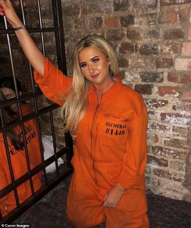Compulsive liar who faked pregnancy and stole £125,000 from bosses must ...