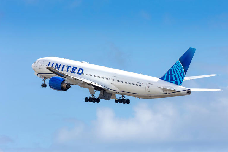United Airlines unveils 'basic' fare for first-class cabins