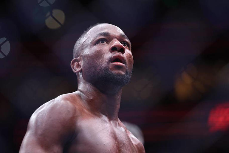 UFC stars Joshua Van & Manel Kape trade words ahead of potential UFC ...