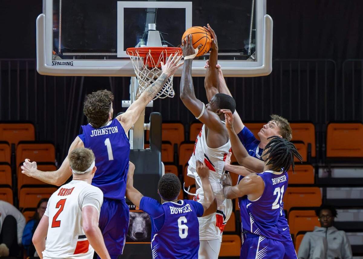 Notepad: Mercer hoops schedule unveiled, FPD winning streak ends