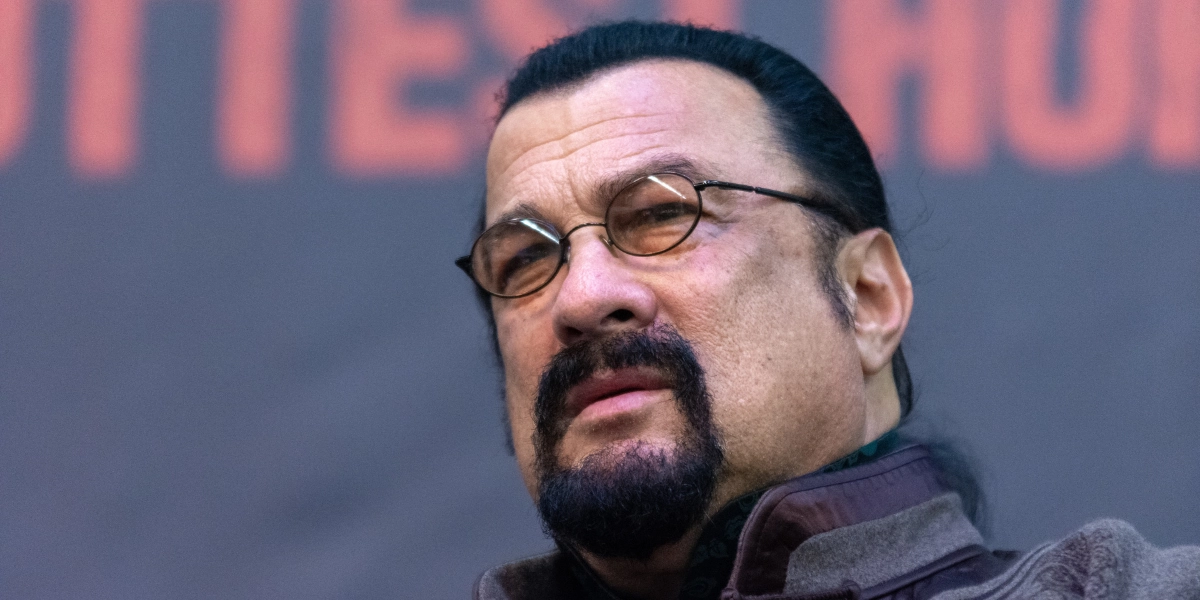 Russians turn on Steven Seagal: 