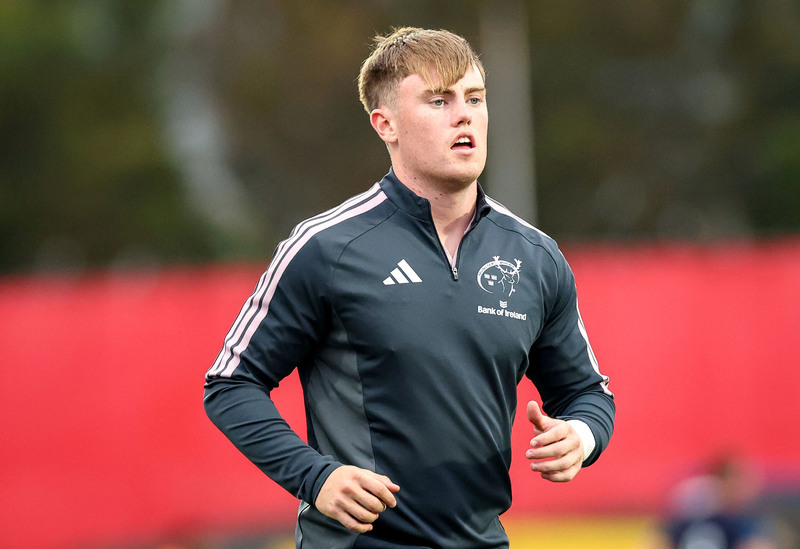 O'Shea at 10 and Aungier debuts as depleted Munster make 11 changes for ...