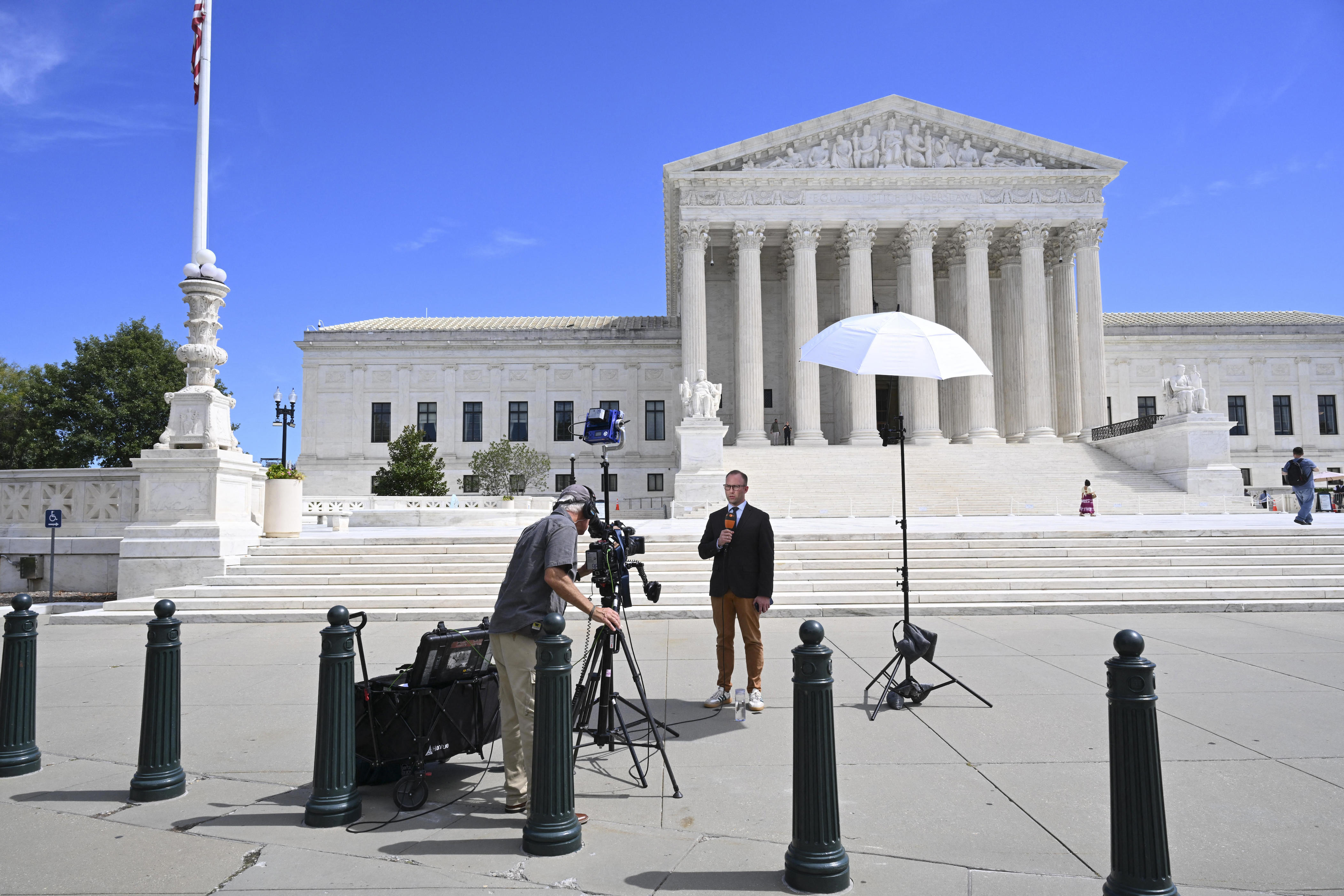 Supreme Court to rule on ICE detention policy