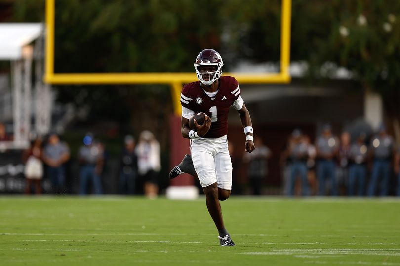 College football Week 5 games predicted by AI with 6 teams remaining ...