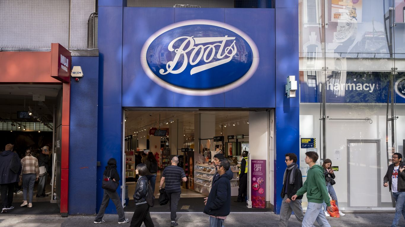Sycamore seeks to break up the Walgreens Boots Alliance