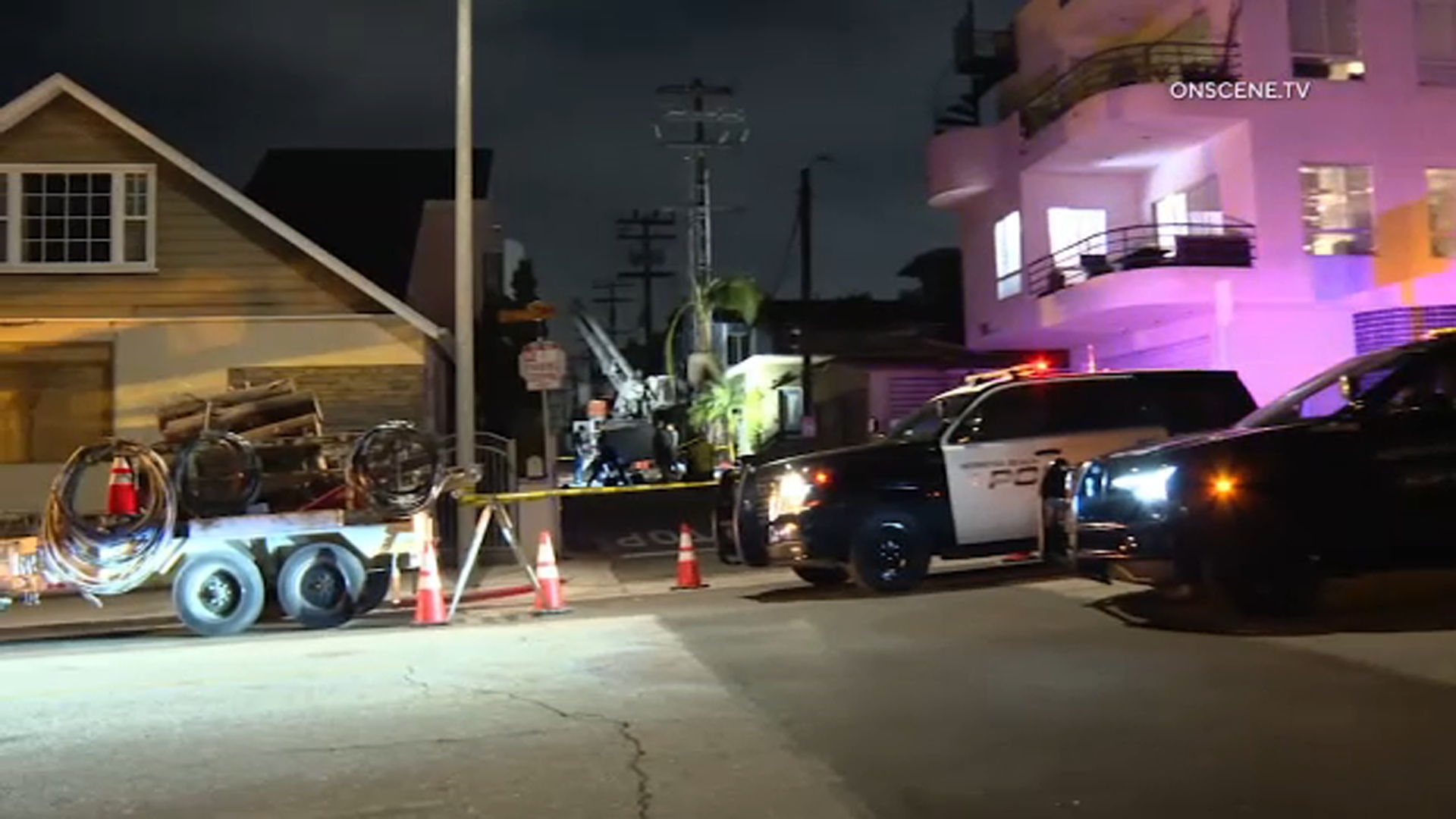 Electrical worker dies after falling from power pole in Hermosa Beach ...