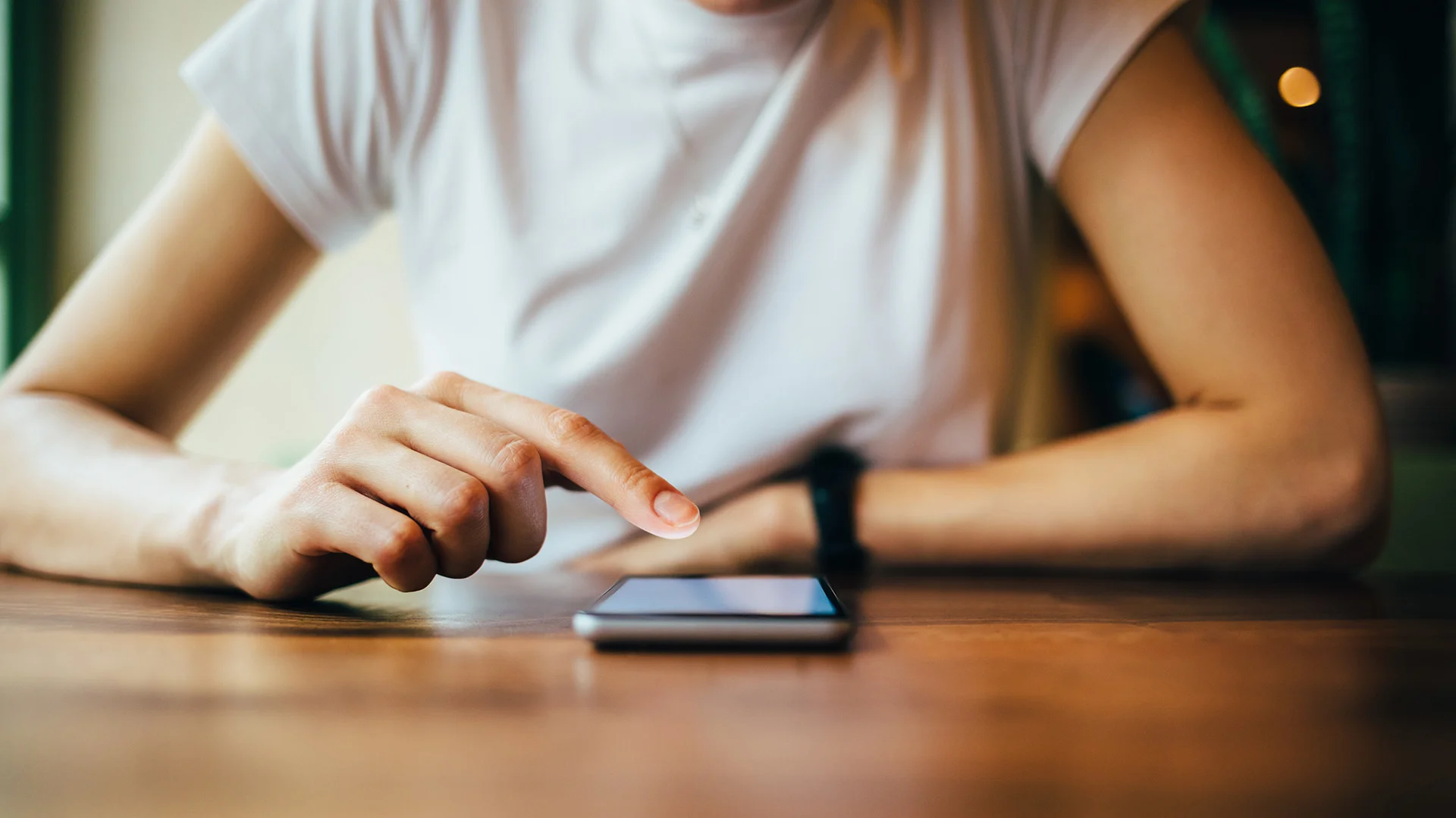 The algorithm stopped working. Smart brands are building discovery it ...