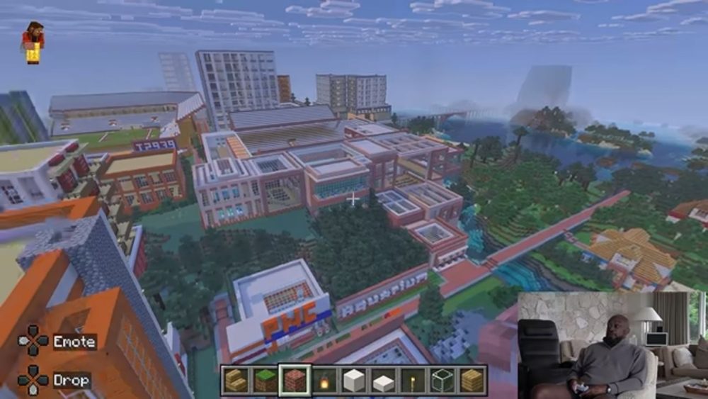 Super Bowl-winning head coach shows off his Minecraft city