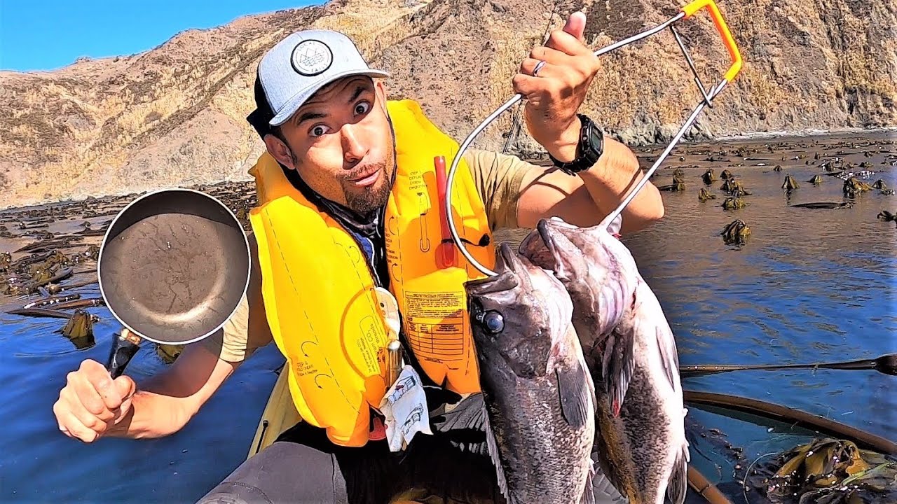 Cooking on the kayak!