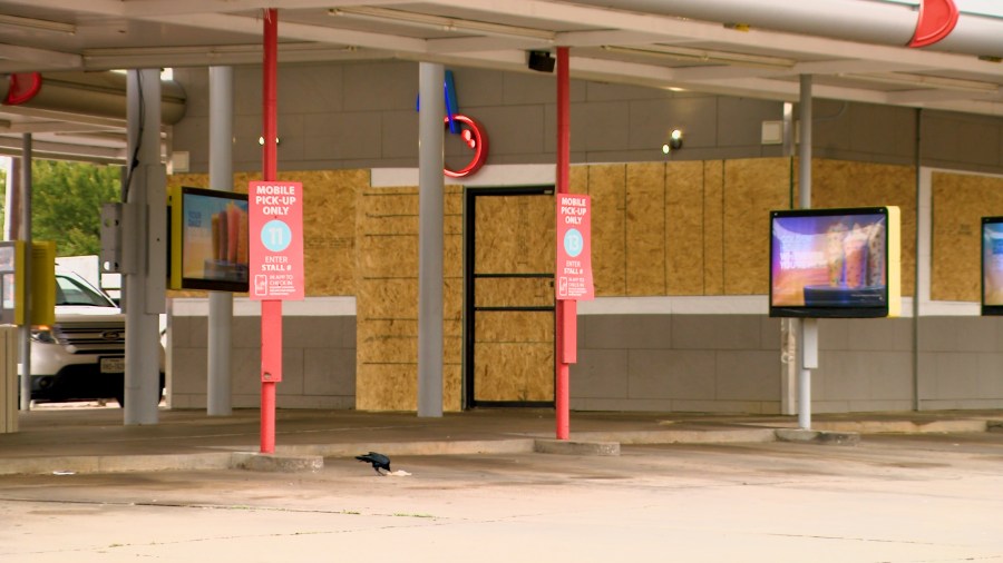 Two Sonic Drive-In locations in Wichita Falls close abruptly
