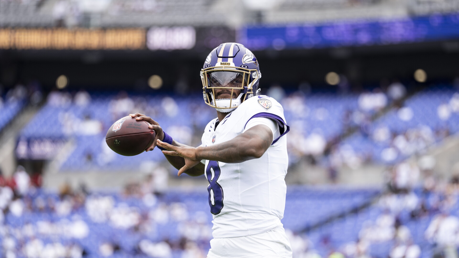 Lamar Jackson out of Friday's practice, Tyler Huntley in line to start